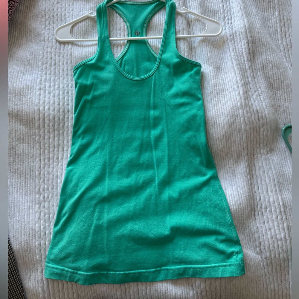 Lululemon racer back
